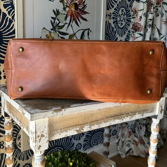 Madewell Transport Weekender Bag - Brown Leather - Picture 3 of 4